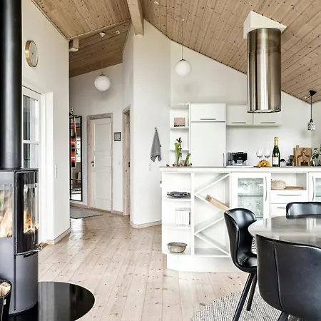 Tatil Evi Sanctuary By Lammefjorden With Unique View Holbæk