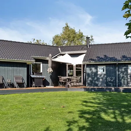 Sanctuary By Lammefjorden With Unique View Holbæk